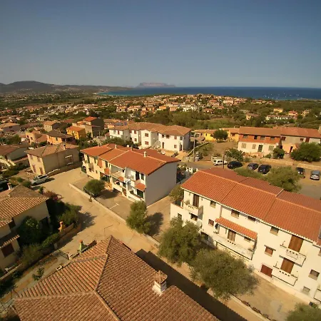 Semesterbostad Olivastro Di Tanaunella Budoni